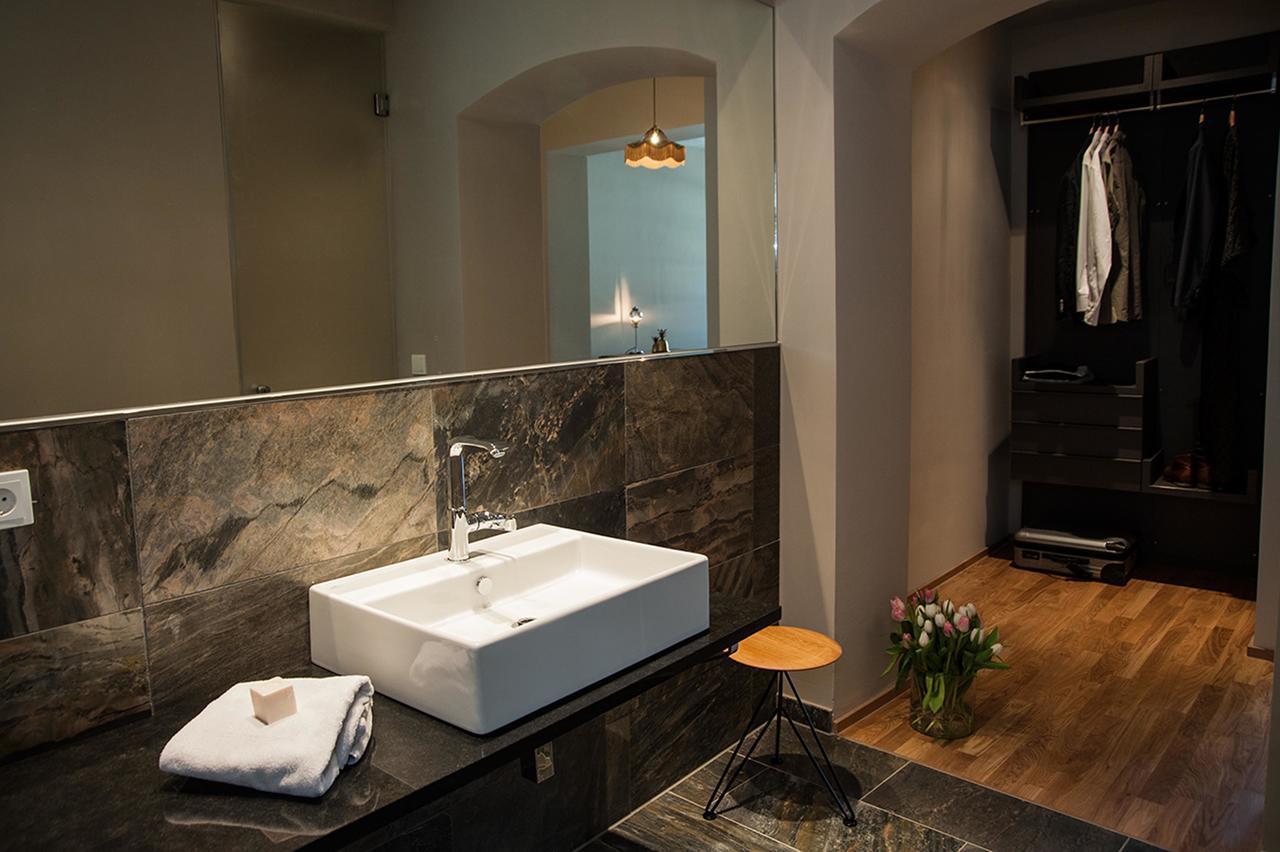 Emmerich Hotel Goerlitz Екстериор снимка Bathroom